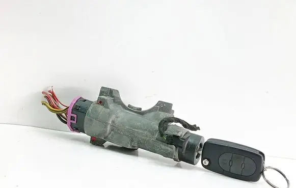 Audi A6 S6 C5 4B Ignition lock 4B0905851C