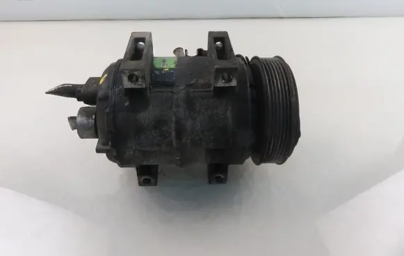Volvo S40, V40 Air conditioning (A/C) compressor (pump) 30613908 5060119321