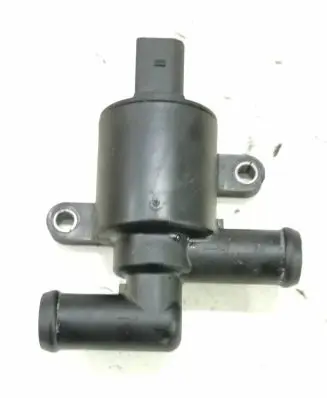 Volkswagen PASSAT B8 Electric auxiliary coolant/water pump