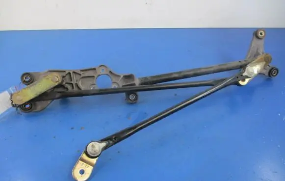KIA Sorento Front wiper linkage and motor