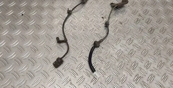 Toyota Corolla Verso E121 Rear ABS sensor wiring 