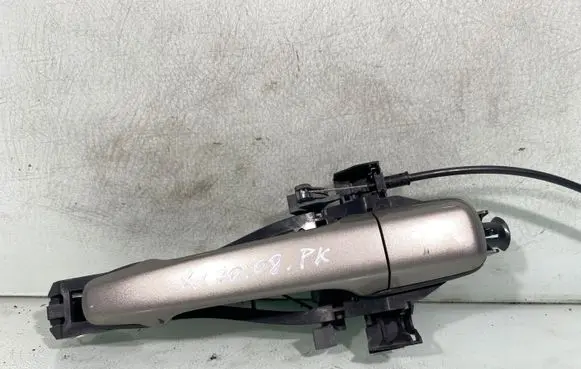 Volvo XC70 Front door exterior handle