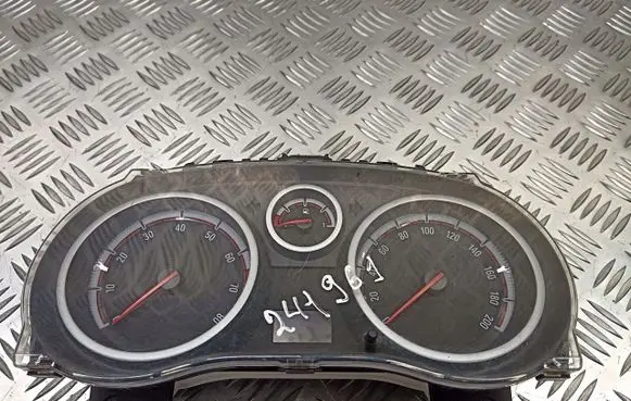 Opel Corsa D Tachometer P0013252152