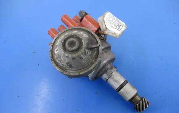 BMW 5 E12 Spark distributor 