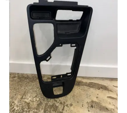 Jeep Cherokee Gear shifter surround trim plastic 1UJ60DX9AD 042366288