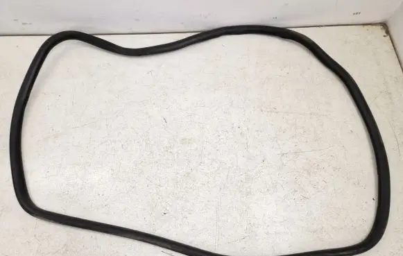 Ford Explorer VI Front door rubber seal LB5BS20208 LB5BS20208ED
