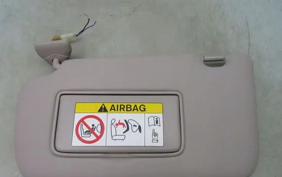 Nissan Leaf II (ZE1) Sun visor
