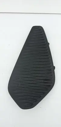 Peugeot 5008 II Front tow hook cap/cover 9836827977