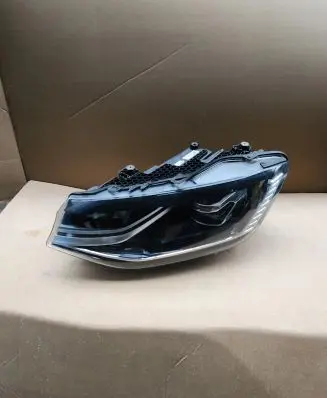 Volkswagen Caddy Headlight/headlamp 2K8941035D