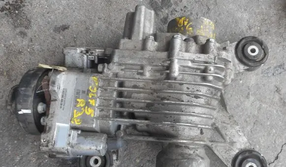 Volkswagen Tiguan Gearbox transfer box case 0AY525010B 1K0907554C