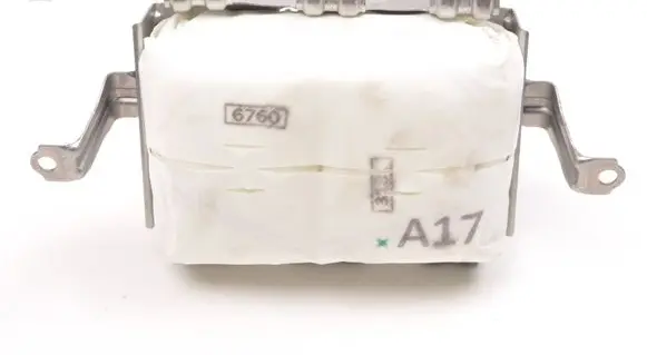 Peugeot 108 Passenger airbag 0589P1000286