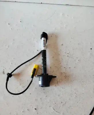 Mercedes-Benz GLE (W166 - C292) Bonnet Pedestrian Airbag Actuator 1669600002A09A