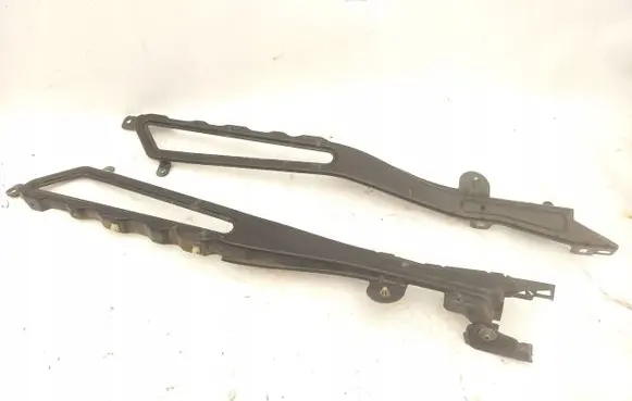 Renault Espace - Grand espace V Fender mounting bracket