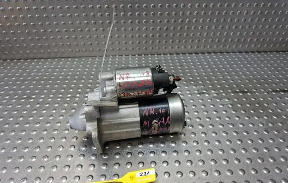 Nissan Qashqai Starter motor S27725071