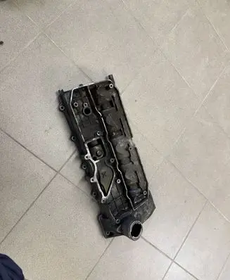 Mercedes-Benz Sprinter W906 Rocker cam cover A6460102130