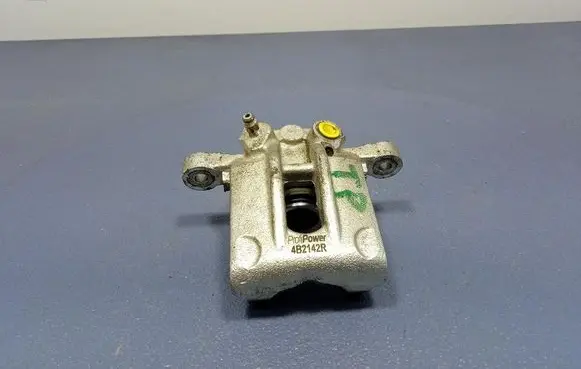 Toyota Corolla E120 E130 Rear brake caliper 4B2142R