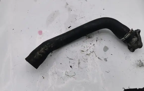 Volvo XC90 Engine coolant pipe/hose NOCODE