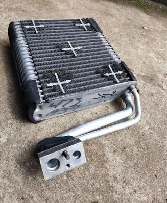 Air conditioning (A/C) radiator (interior)