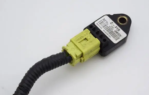 Hyundai i30 Airbag deployment crash/impact sensor 959200A100