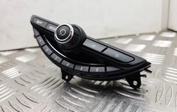 Mini One - Cooper F56 F55 Head unit multimedia control 9346238 61319346238 5AC01126405