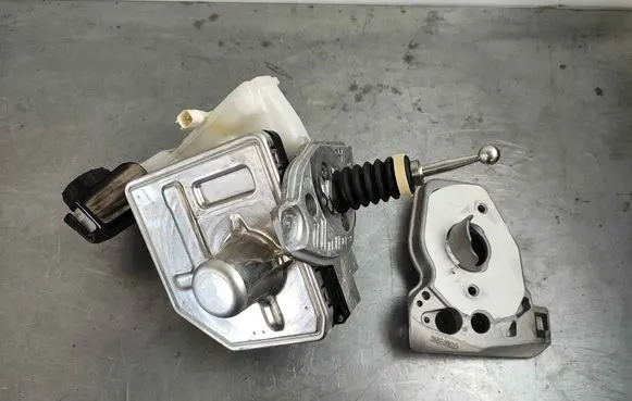 Volvo XC60 Master brake cylinder 36013399 36003786