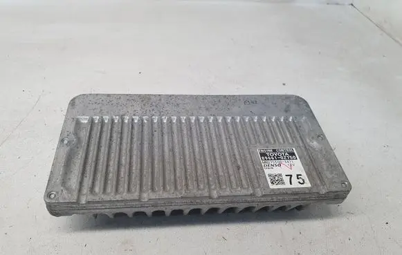 Toyota Auris E180 Engine control unit/module 896610Z750