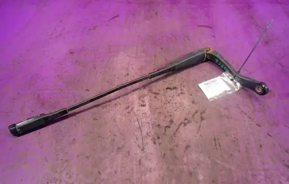 Opel Corsa D Front wiper blade arm