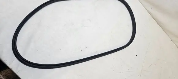 Tesla Model 3 Engine compartment rubber 3812396