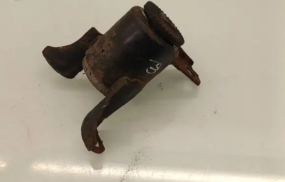 Ford Fiesta Engine mount bracket 