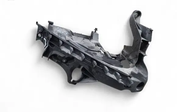 Audi S5 Headlight/headlamp mounting bracket 8T0805608R