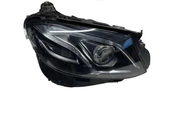 Mercedes-Benz E W213 Headlight/headlamp A2139062606 1EX2017LFD 2139062606