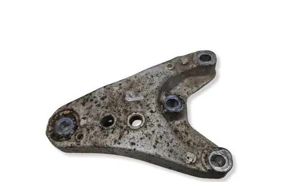 Volkswagen Fox Engine mounting bracket 600199185D