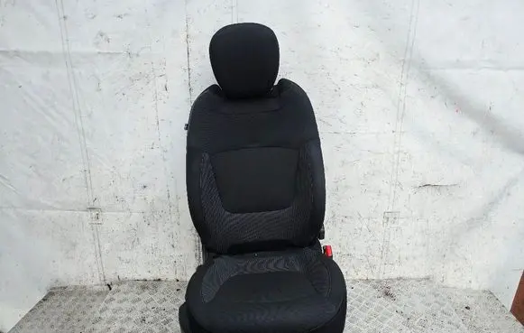 Renault Captur Front passenger seat 870007844W 55221140915