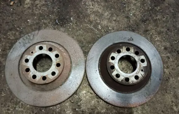 Audi A6 S6 C6 4F Rear brake disc