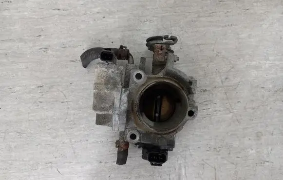 Mazda 2 Throttle body valve 