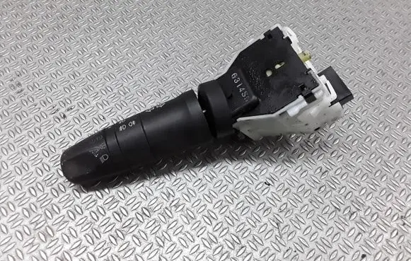 Nissan Note (E11) Indicator stalk 14425
