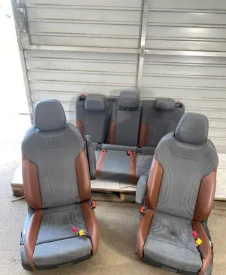 Volkswagen ID.4 Seat set