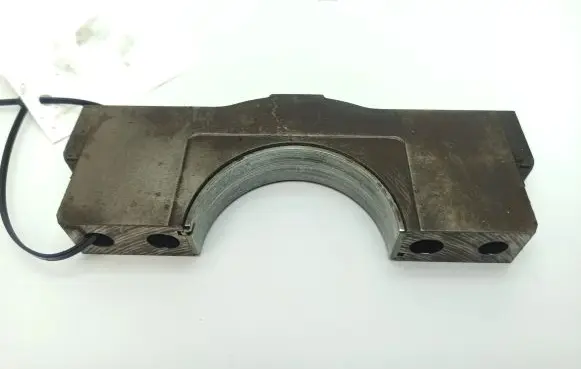 Cadillac SRX Crankshaft Holder 2260603
