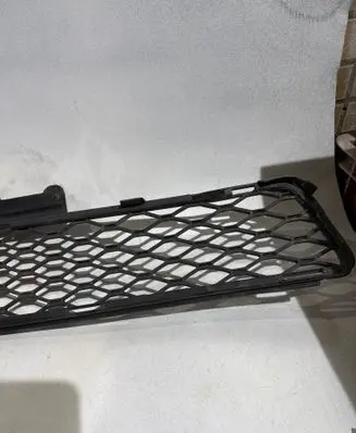 Mercedes-Benz GL X164 Front bumper lower grill A1648850423