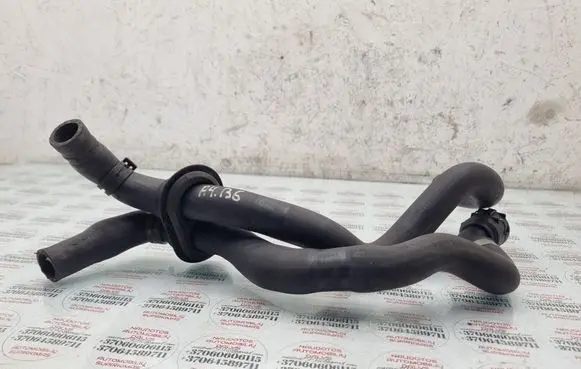 Audi A4 S4 B6 8E 8H Engine coolant pipe/hose 8E0819699A