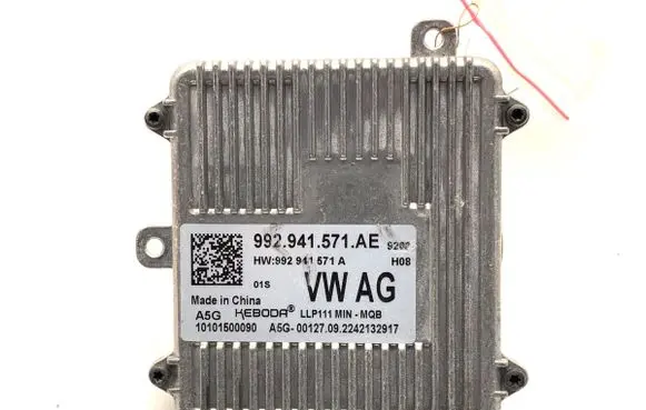 Seat Ateca Voltage converter/converter module 992941571AE