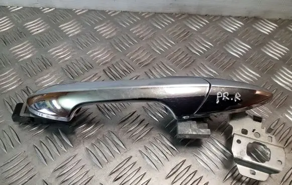Honda FR-V Front door exterior handle