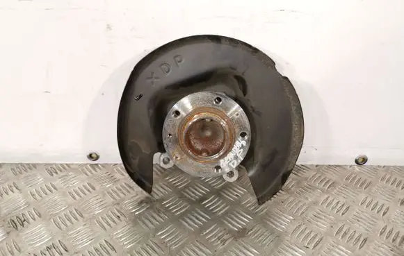 Opel Grandland X Rear wheel hub 9811408680