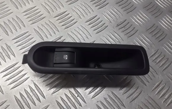 Renault Scenic II - Grand scenic II Quarter vent window switch 156013870
