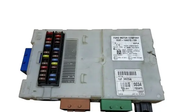 Ford Mondeo MK IV Fuse module 7G9T14A073DB