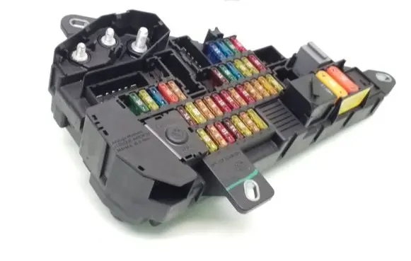 BMW 6 E63 E64 Fuse module 6906588 6906601 6906603