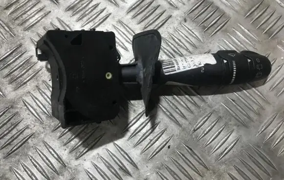 Renault Megane I Wiper control stalk 7700428227