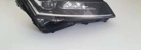 Headlight/headlamp