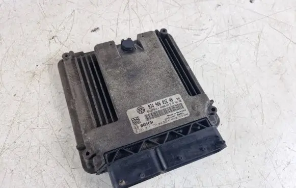 Volkswagen Crafter Engine control unit/module 074906032AS 0281014134