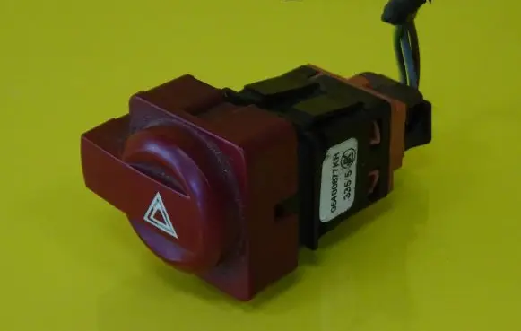 Citroen C4 I Hazard light switch 96480877KR